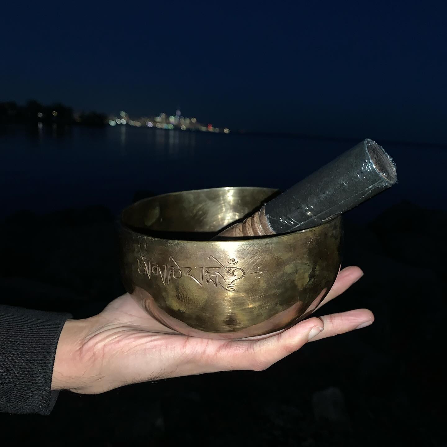 Handcrafted Tibetan Singing Bowl – A Soothing Sound for Inner Peace